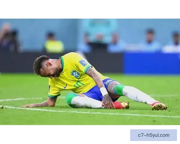 意媒称内雷斯或手术将伤停数周